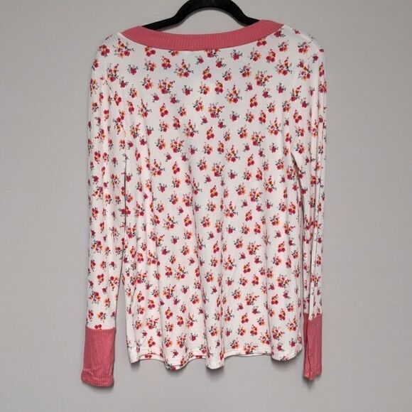 NWT P. S. Kate V Neck Shirt - Picture 4 of 5